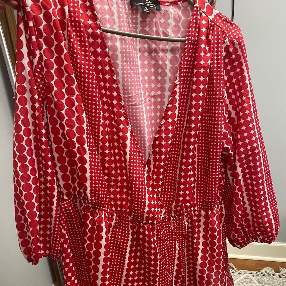 Women's blouse (5/$25)